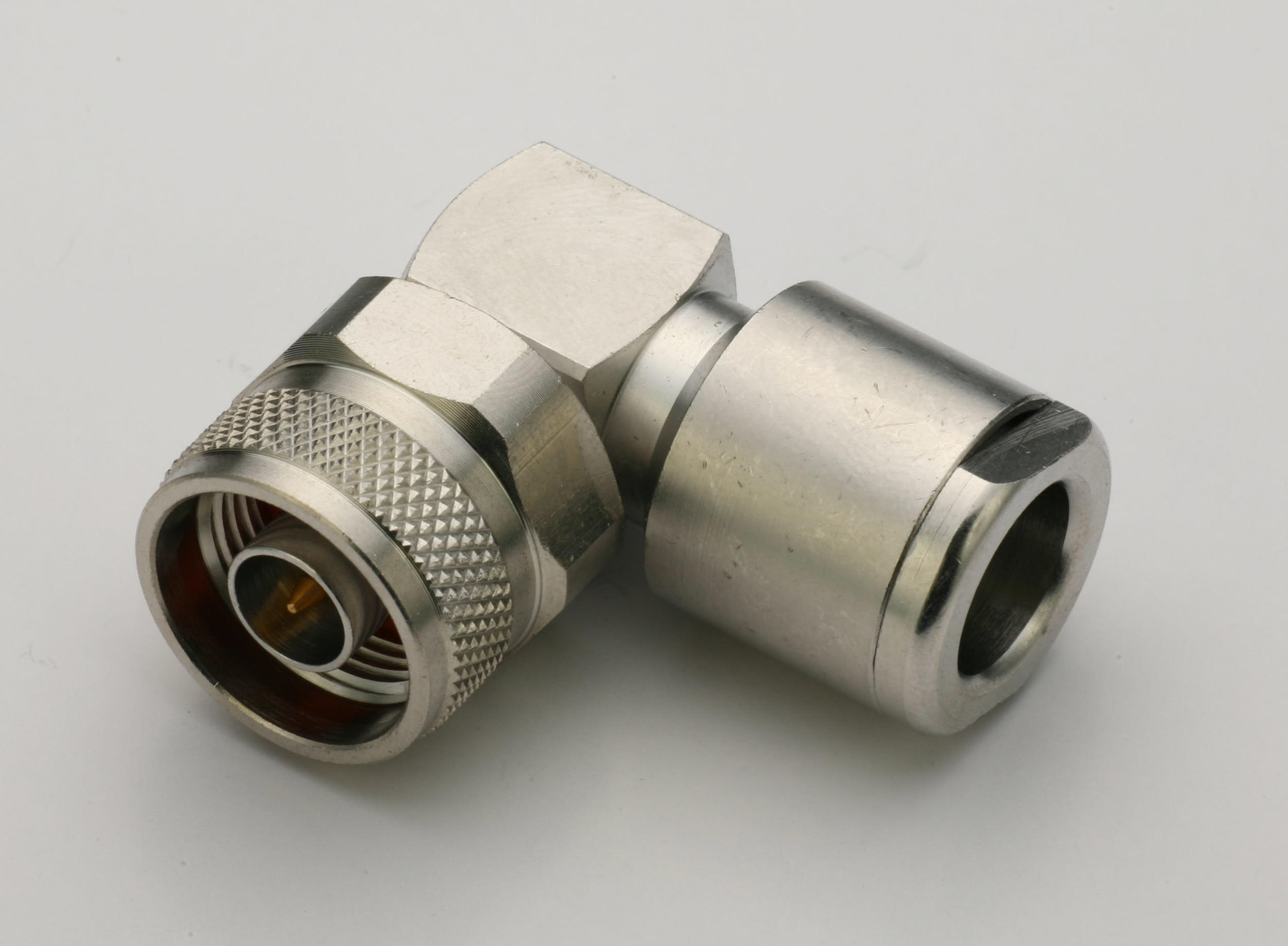 N Right Angle Plug for RG214 (Clamp type)