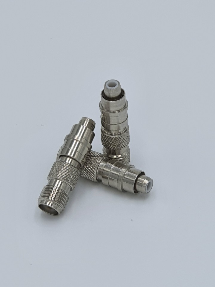 SMA FEMALE JACK TO SMB QUICK MALE JACK ADAPTOR